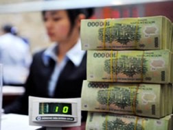 Lãi suất liên ngân hàng tăng “bất thường”