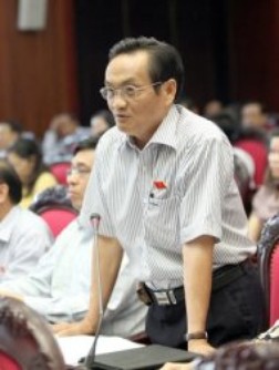 Bộ trưởng có xót tiền Nhà nước?